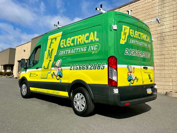 7 Creative Ideas to Make Your Fleet Graphics Stand Out